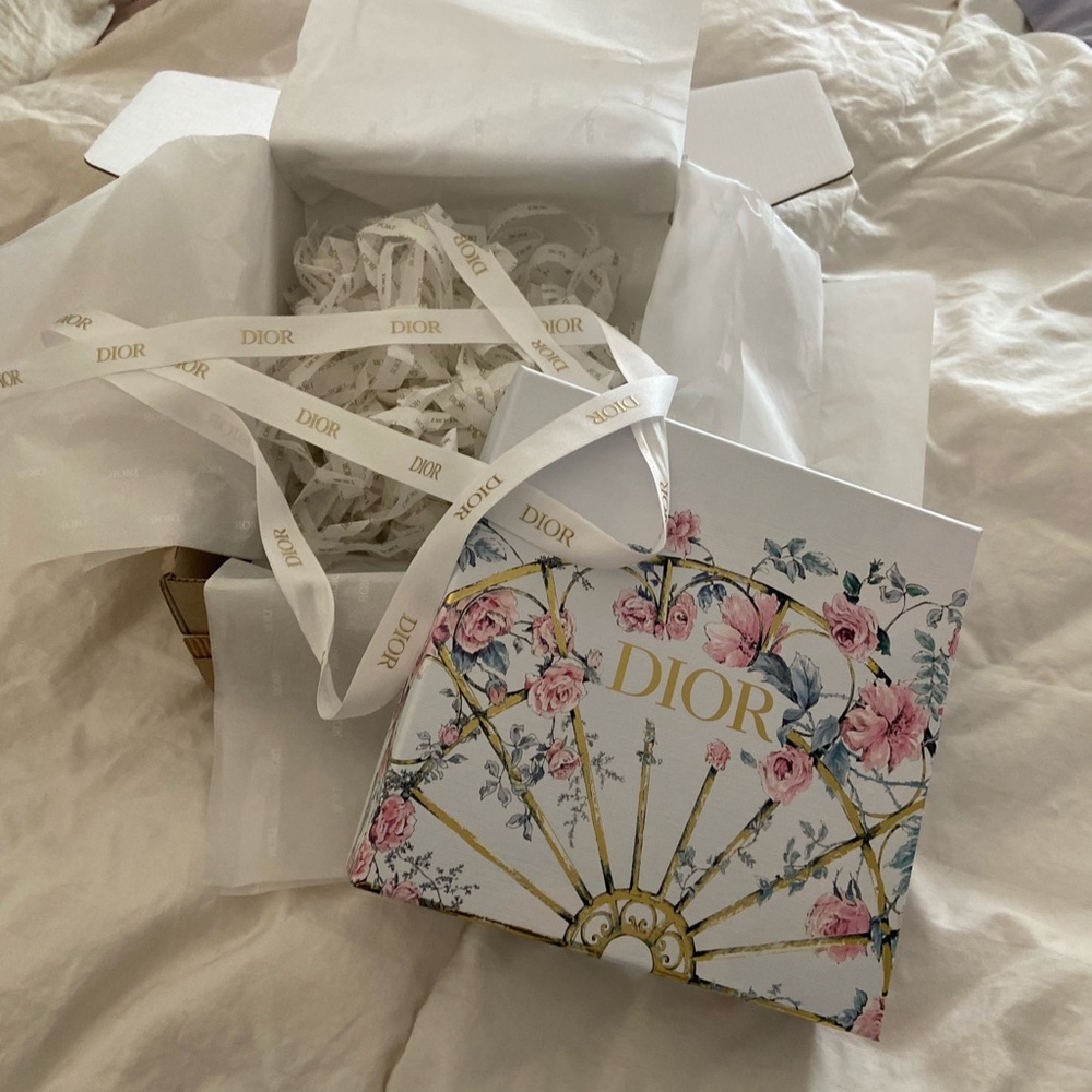 Dior Empty Holiday Box - Picture 3 of 5